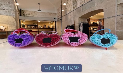 KALPLİ ÇANTALI LÜKS YÜZÜK VE TAKI KUTUSU